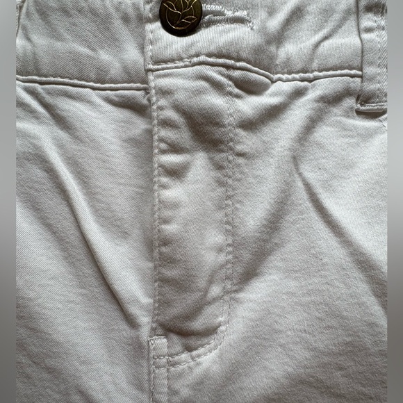 Draper James RSVP women’s white shorts-size 14- 6.25 inch inseam - Picture 8 of 11